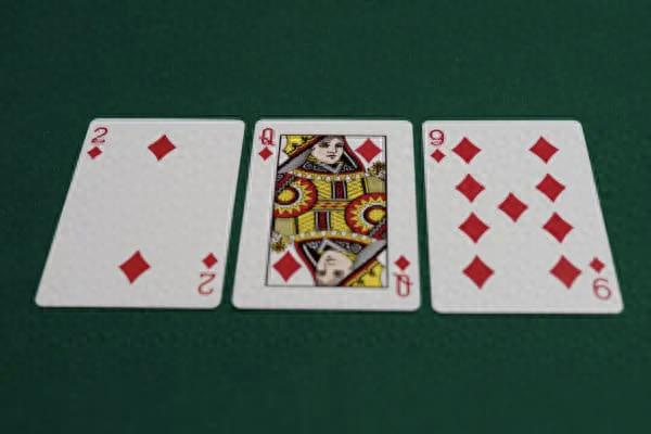 GG德州扑克手牌范围_德州扑克翻牌圈同花慢玩技巧_翻牌圈同花下注策略