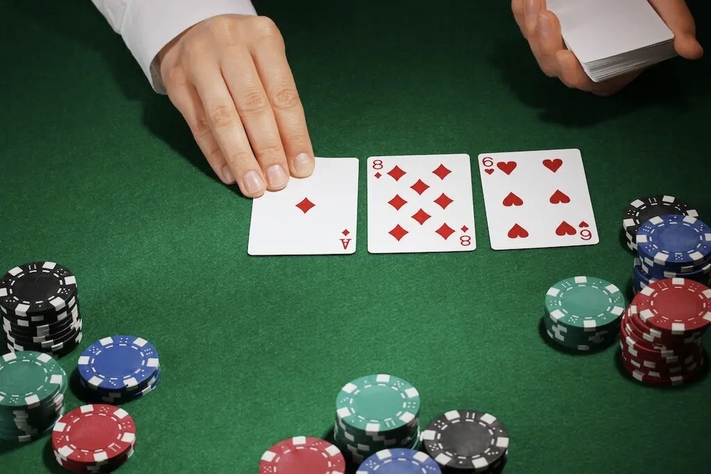 德州扑克QQ策略_GG德州扑克策略_QQ打法技巧